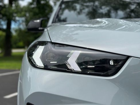 Used 2024 BMW X5 M60i AWD/4WD image 9