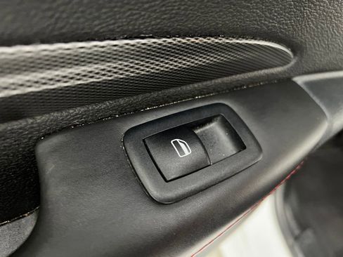 Used 2023 Dodge Durango GT image 17