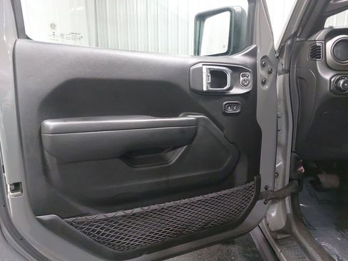 Used 2022 Jeep Wrangler Unlimited Sport AWD/4WD image 26