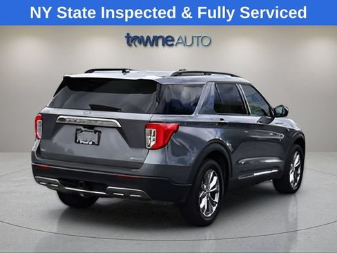 Used 2023 Ford Explorer XLT w/ Equipment Group 202A AWD/4WD image 5