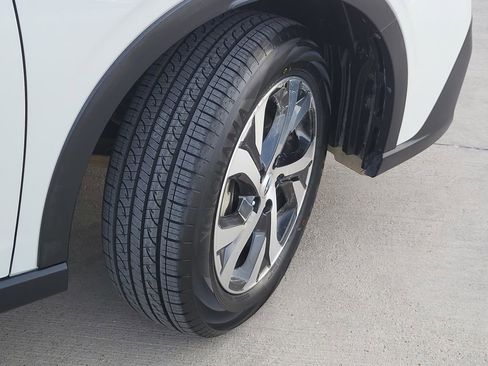 Used 2021 Subaru Outback Touring XT image 6