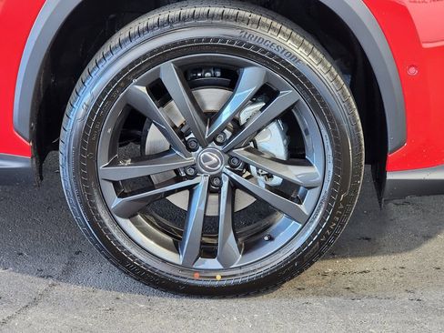 Used 2025 Lexus NX 350h AWD w/ Premium Package image 3