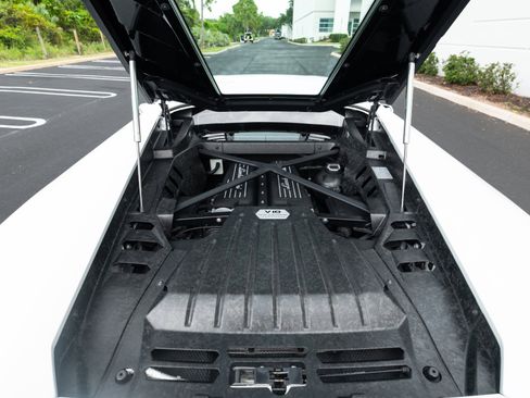 Used 2016 Lamborghini Huracan LP 580-2 RWD image 62