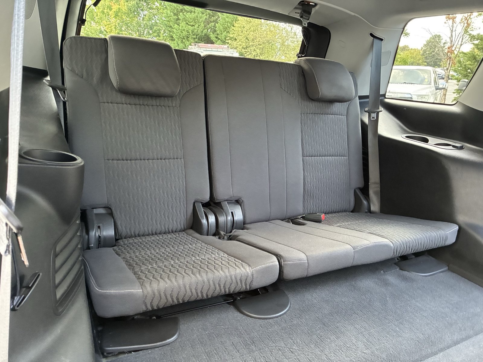 Used 2019 Chevrolet Tahoe LS w/ Enhanced Driver Alert Package RWD image 25