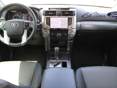 Used 2021 Toyota 4Runner SR5 Premium w/ Moonroof Package RWD image 16