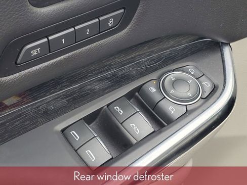 Used 2022 Cadillac XT4 Premium Luxury w/ Driver Awareness Package AWD/4WD image 18