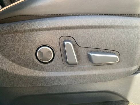 Used 2023 Hyundai Palisade SEL w/ Cargo Package image 15