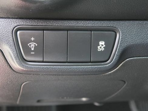 Used 2022 Kia Forte LXS FWD image 11
