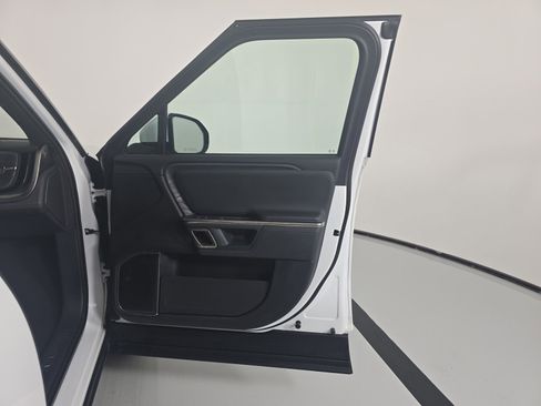 Used 2024 Rivian R1S Adventure image 18