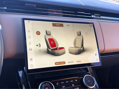 Used 2023 Land Rover Range Rover Sport SE Dynamic image 10