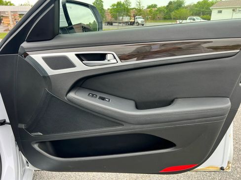 Used 2017 Genesis G80 3.8 w/ Option Group 02 AWD/4WD image 25