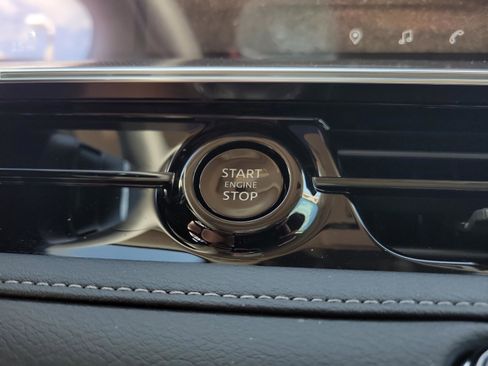 New 2026 INFINITI QX80 Luxe w/ Cargo Package image 13