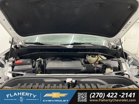 Used 2022 Chevrolet Silverado 1500 LTZ w/ Technology Package AWD/4WD image 16