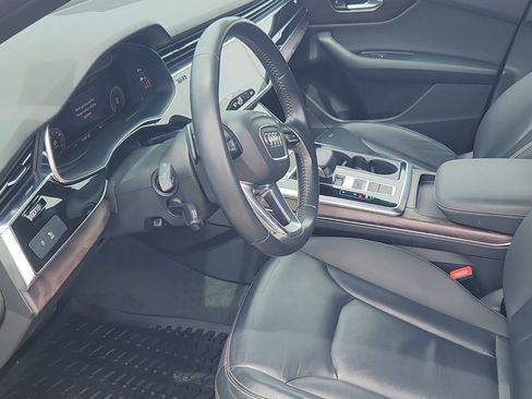 Used 2019 Audi Q8 Premium w/ Convenience Package AWD/4WD image 16