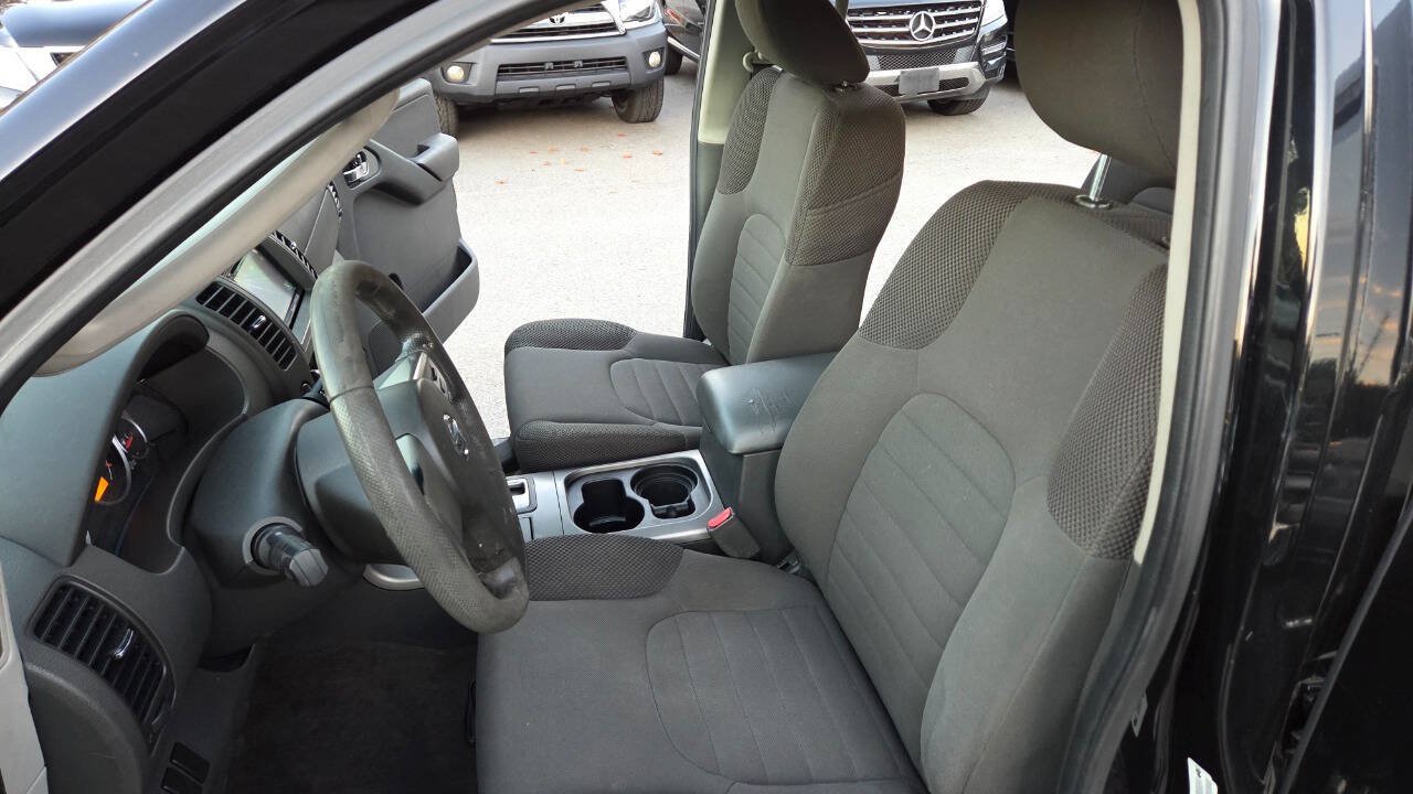 Used 2011 Nissan Pathfinder S AWD/4WD image 29