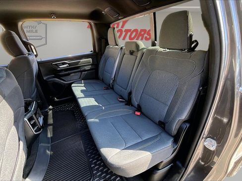 Used 2023 RAM 1500 Big Horn AWD/4WD image 24