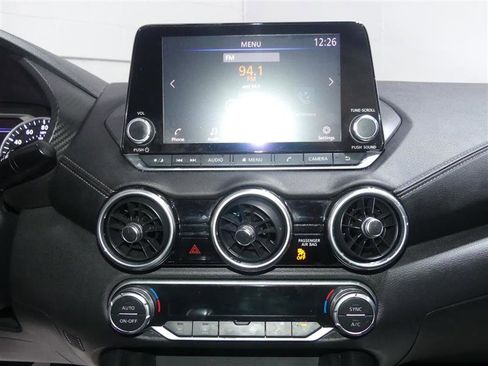 Used 2020 Nissan Sentra SV image 32