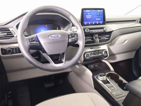 Used 2024 Ford Escape Active image 2