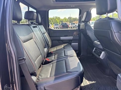 Used 2023 Ford F250 Lariat w/ Lariat Ultimate Package AWD/4WD image 16
