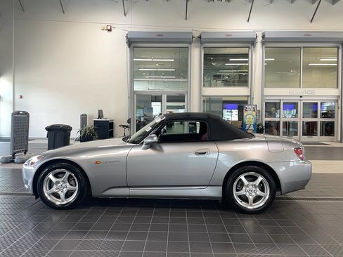 Used 2001 Honda S2000 image 30