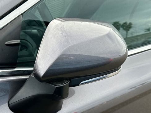 Used 2019 Toyota Camry SE image 20