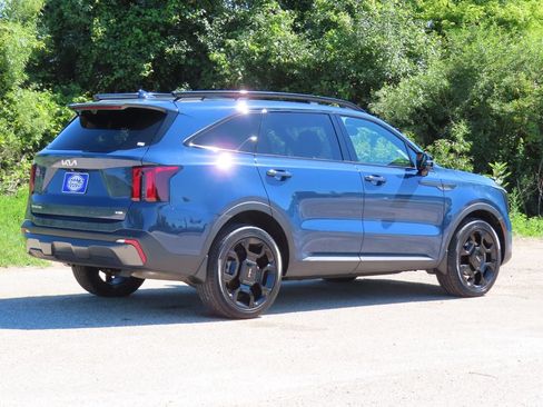 Certified 2024 Kia Sorento SX Prestige AWD/4WD image 3
