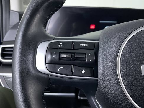Used 2023 Kia Sportage EX AWD/4WD image 26