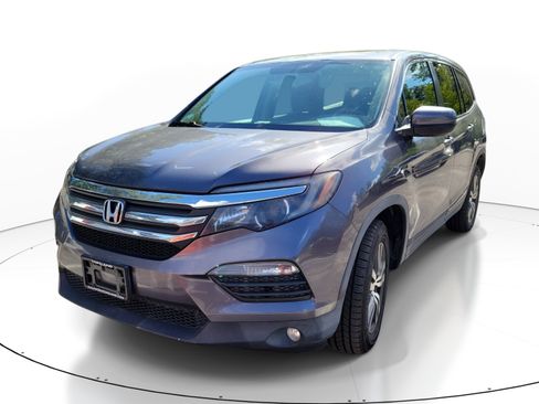 Used 2017 Honda Pilot EX-L image 2
