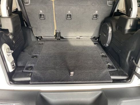 Used 2022 Jeep Wrangler Unlimited Sport image 43