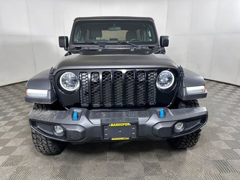 Used 2023 Jeep Wrangler Unlimited w/ Cold Weather Group image 8