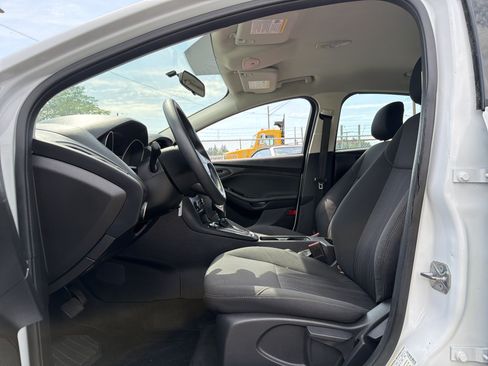 Used 2016 Ford Focus S FWD image 8