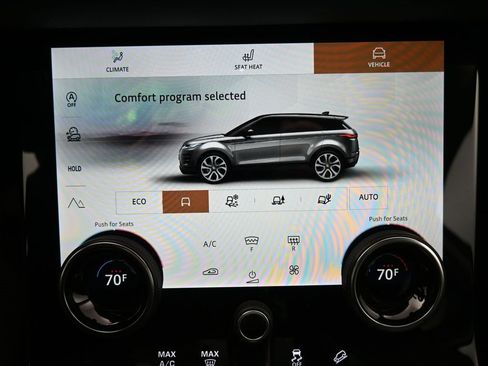 Used 2023 Land Rover Range Rover Evoque SE image 18