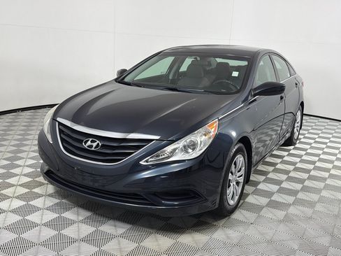 Used 2011 Hyundai Sonata GLS FWD image 10