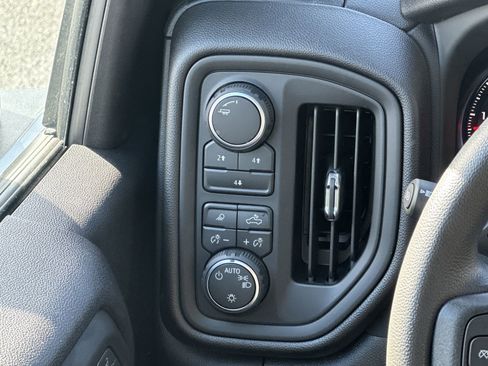 Certified 2026 Chevrolet Silverado 2500 Custom w/ Custom Value Package image 21