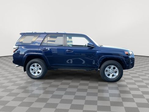 Used 2016 Toyota 4Runner SR5 Premium image 8