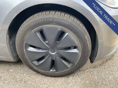 Used 2025 Tesla Model 3 RWD image 8