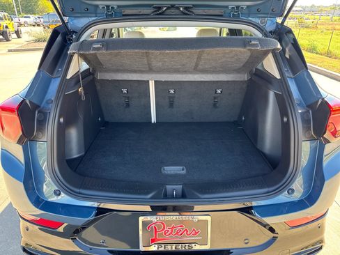 Used 2024 Buick Encore GX Sport Touring w/ Advanced Technology Package FWD image 22