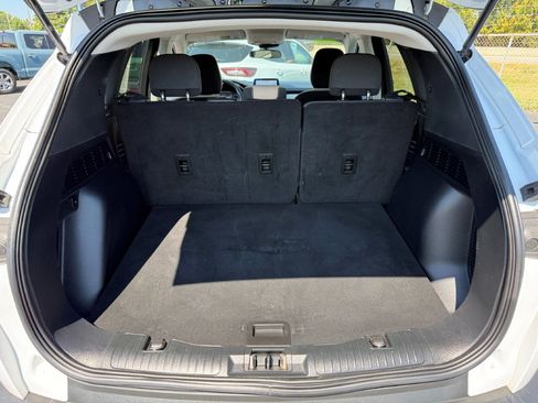 Certified 2022 Ford Escape SE AWD/4WD image 19