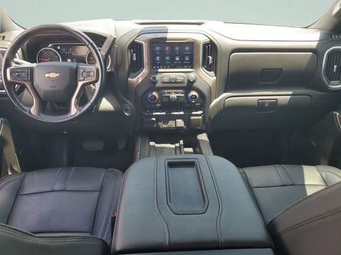 Used 2022 Chevrolet Silverado 3500 High Country AWD/4WD image 11
