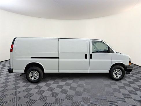 Used 2023 Chevrolet Express 2500 Extended w/ Driver Convenience Package image 7