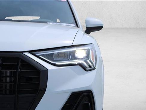 Used 2023 Audi Q3 2.0T Premium Plus w/ Premium Plus Package AWD/4WD image 4
