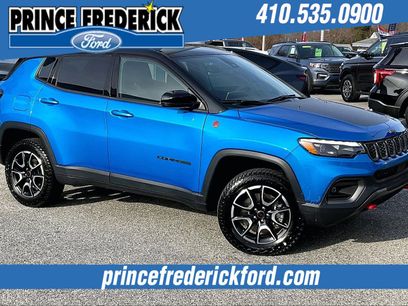 Used 2025 Jeep Compass Trailhawk w/ Trailhawk Elite Group