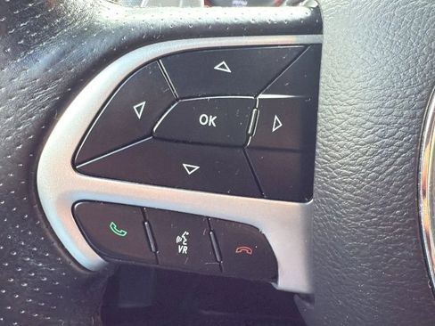 Used 2018 Dodge Charger GT image 12