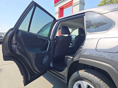 Certified 2025 Toyota RAV4 LE FWD image 17