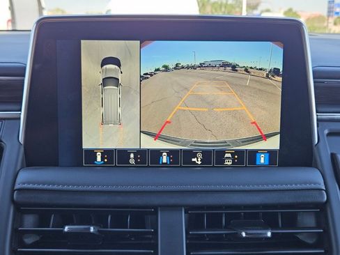 Used 2024 Chevrolet Tahoe LT w/ Luxury Package image 17