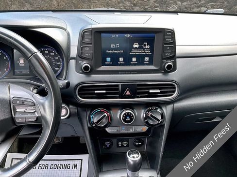 Used 2021 Hyundai Kona SEL AWD/4WD image 6