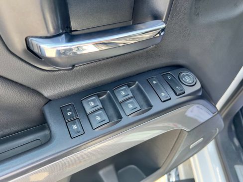 Used 2018 Chevrolet Silverado 1500 LT w/ True North Edition AWD/4WD image 15