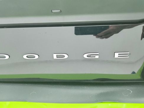 Used 2015 Dodge Challenger SRT Hellcat image 33