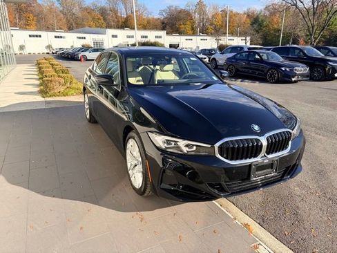 New 2026 BMW 330i xDrive Sedan w/ Convenience Package image 5