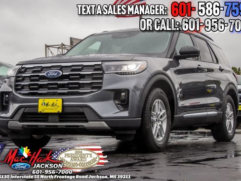 New 2026 Ford Explorer Active w/ Active Comfort Package RWD image 3